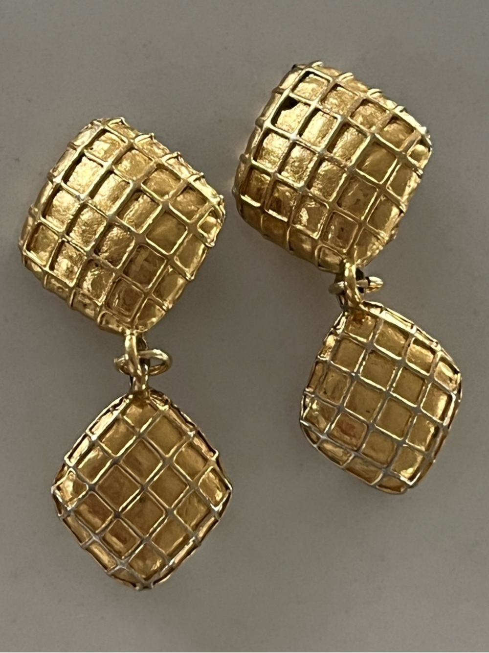 RARE Vintage Chanel 1990 Diamond Quilted Matelassé Crystal Drop Clip-On Earrings
